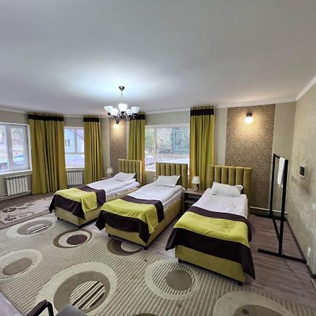 Turan Guesthouse 카라콜 외부 사진