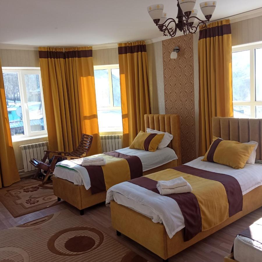 Turan Guesthouse 카라콜 외부 사진