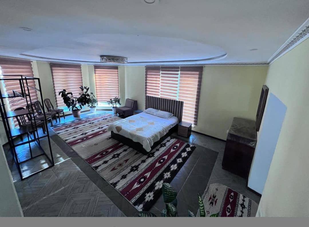 Turan Guesthouse 카라콜 외부 사진
