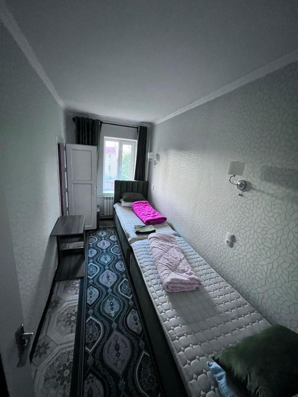 Turan Guesthouse 카라콜 외부 사진